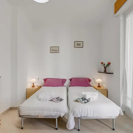 Casa Adelina 50 Meters From - Happy Daire Stresa