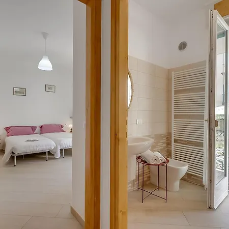 Casa Adelina 50 Meters From - Happy Daire *